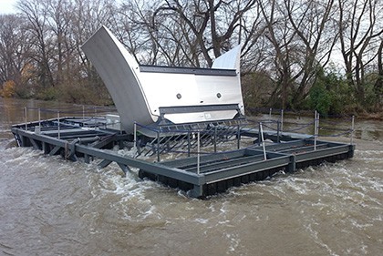 Barge pour ferme hydrolienne sur le Rhône