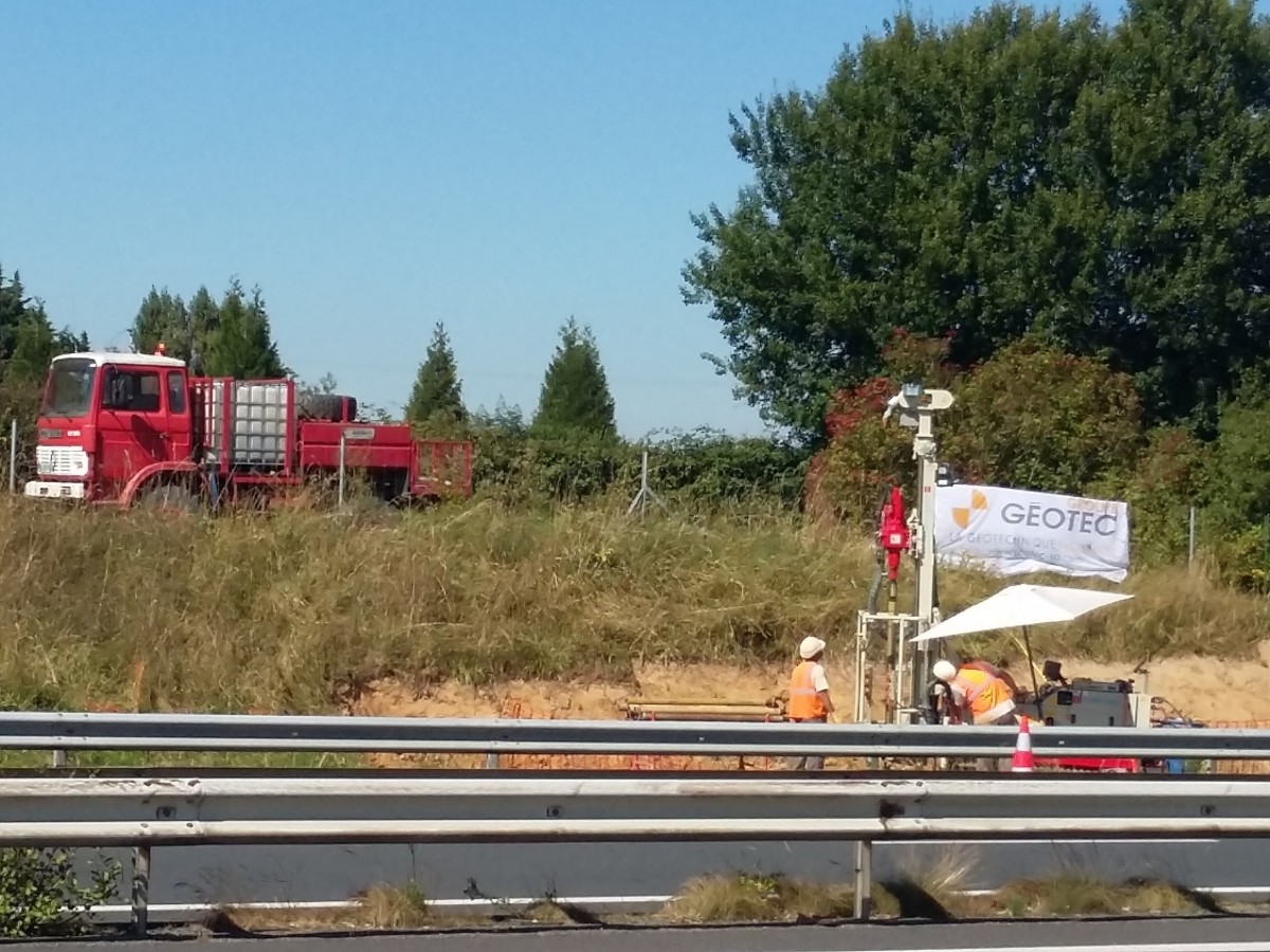 Panneau Géotec sur sondeuse