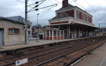 Gare et voies ferrées