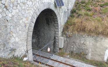 Tunnel ferroviaire de Moriez